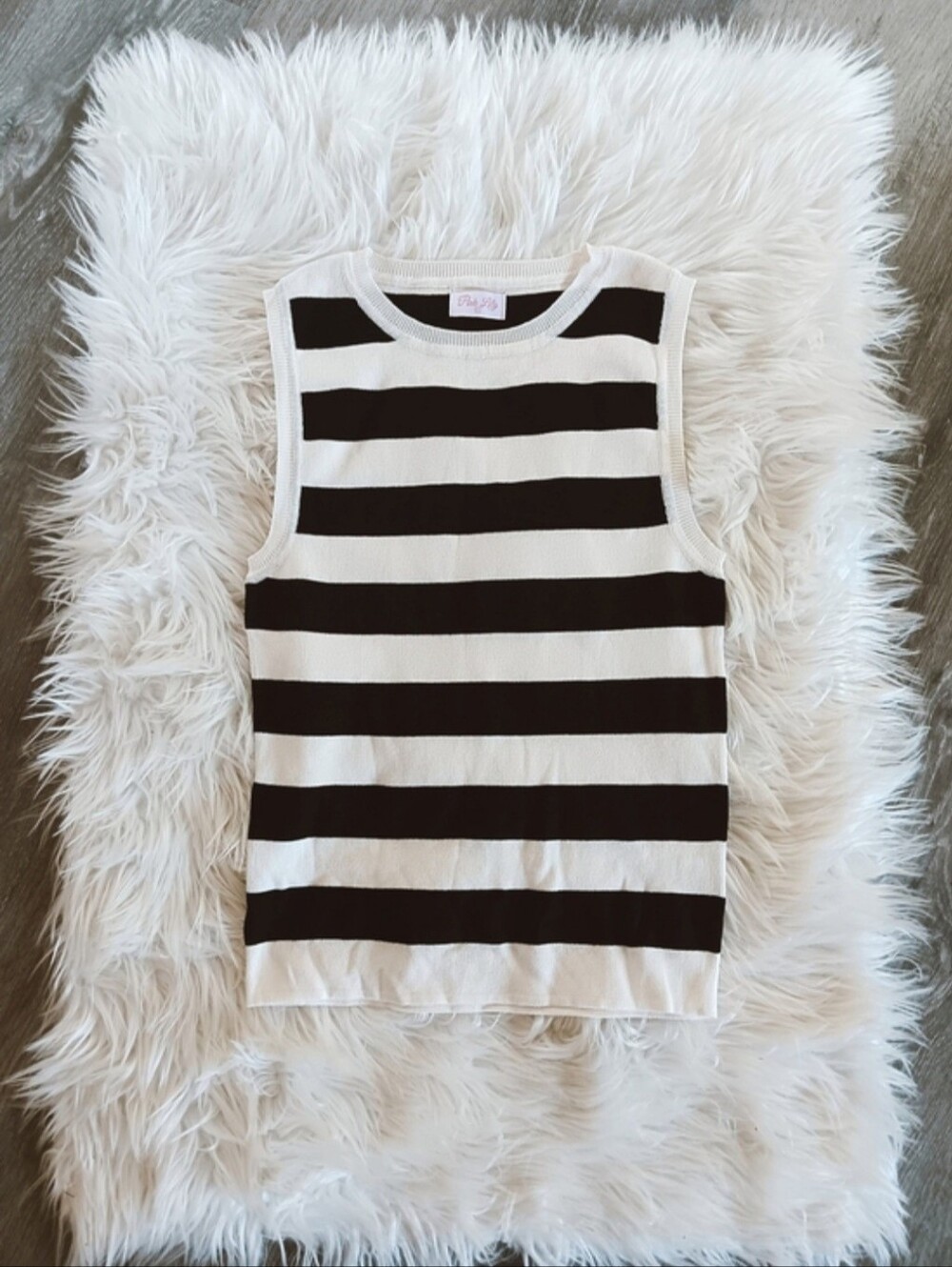 Pink Lily Classic Minimalist Black & White Striped Sleeveless Knit Tank Top - Picture 2 of 4